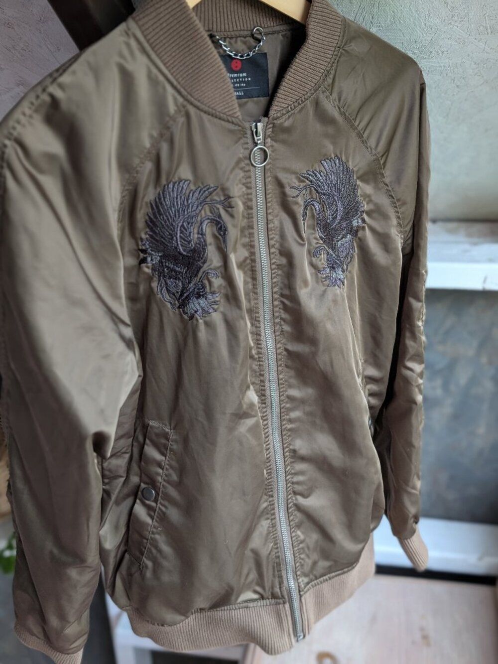 Cotton On Japan Premium Collection Embroidered Crane Bomber Jacket Size Small - Picture 1 of 6
